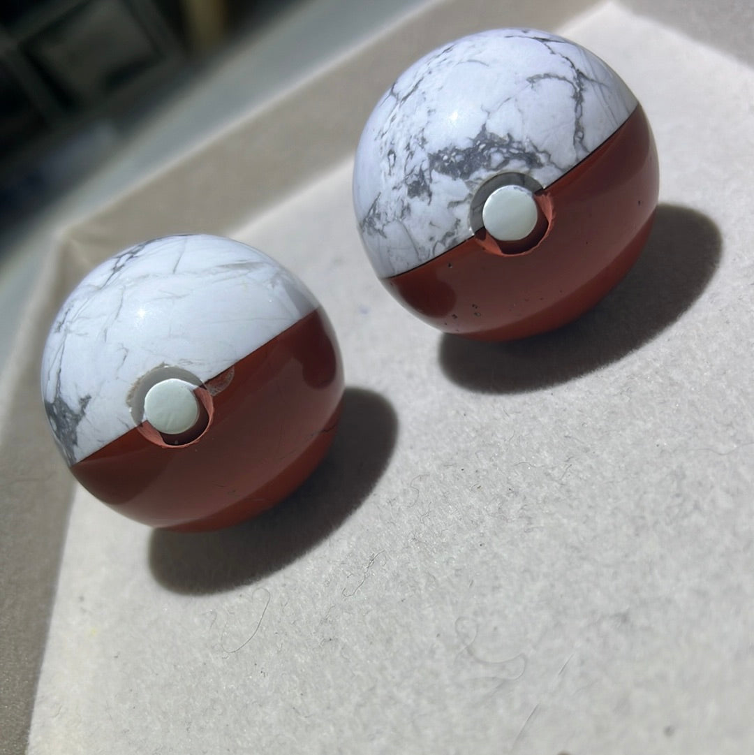 Pokémon ball